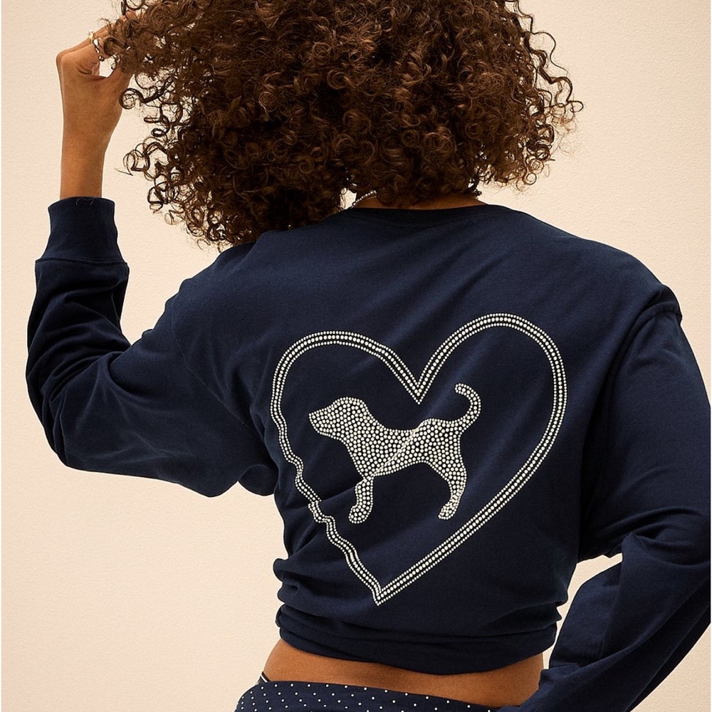 PINK Victoria's Secret Navy Heart Dog Long Sleeve Tee - Picture 1 of 3
